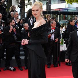 Le tapis rouge de The Phoenician Scheme, de Wes Anderson, enfin du glamour sur les marches de Cannes