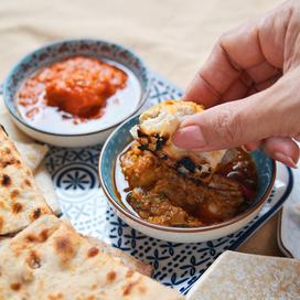 Chapatis, raïta d'aubergines