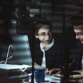 «Un collègue a complimenté ma tenue et s’est excusé platement dans la foulée» : dans les entreprises américaines, des relations hommes-femmes très contrôlées