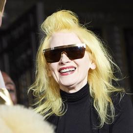 «Elle laisse un magnifique héritage» : décès de Pam Hogg, créatrice de mode punk rock écossaise