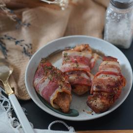 Dinde roulée au lard et champignons