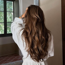 Chute de cheveux : ce shampoing élu "Meilleur produit pharma 2025" réduit la perte de 60%