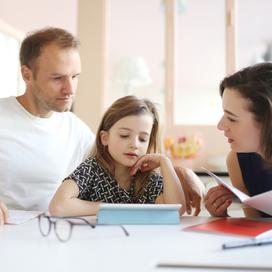 Réussite scolaire, les mères au bord de la crise de nerfs : «Toute ma vie à la maison est centrée autour de l’école»