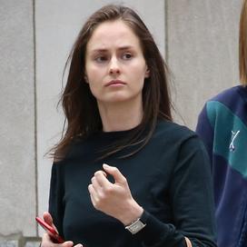 Qui est Karyna Shuliak, la dernière compagne de Jeffrey Epstein, à qui il a téléphoné juste avant de mourir ?