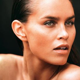 «Je mange ma skincare» : la tendance TikTok qui déplace la beauté de la salle de bain à l’assiette