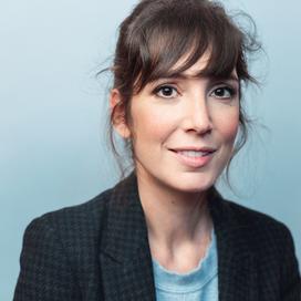"La Boum, c'est pas une comédie" : l'interview Premier Amour de Nora Hamzawi