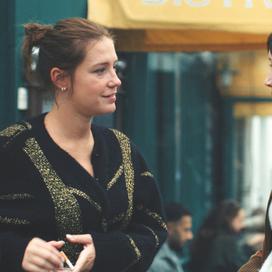 Adèle Exarchopoulos et Sara Giraudeau dans Garance de Jeanne Herry.