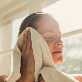 Soins : les erreurs beauté à éviter en hiver