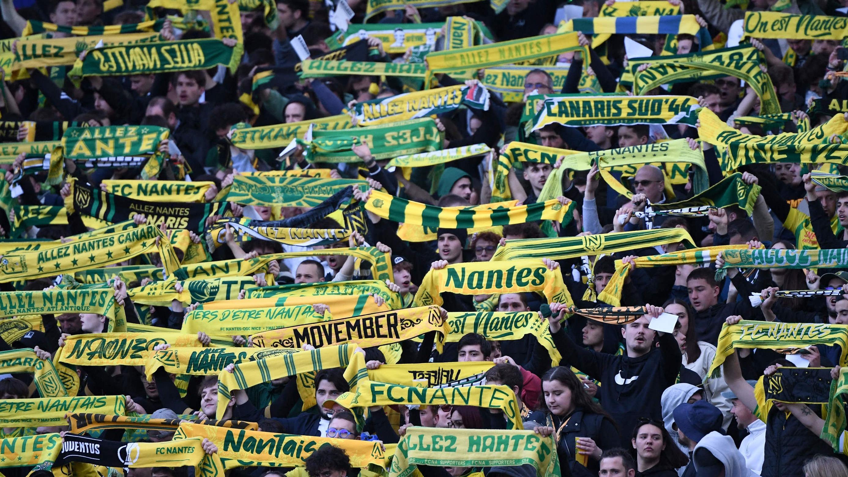 Un joueur du FC Nantes percuté par une voiture dans le centre-ville
