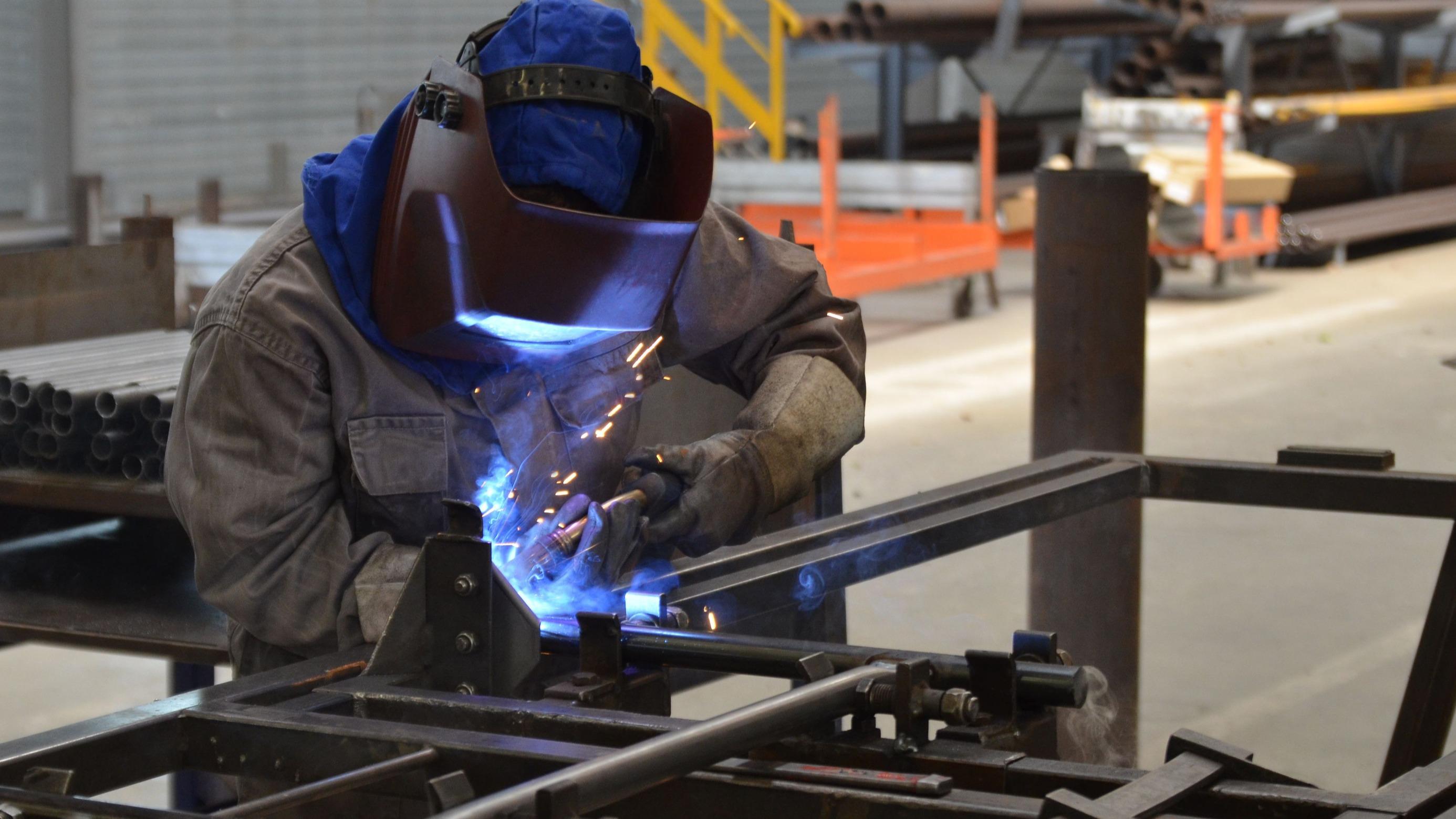 De quels pays viennent les entreprises étrangères qui emploient plus de 2 millions de salariés en France ?