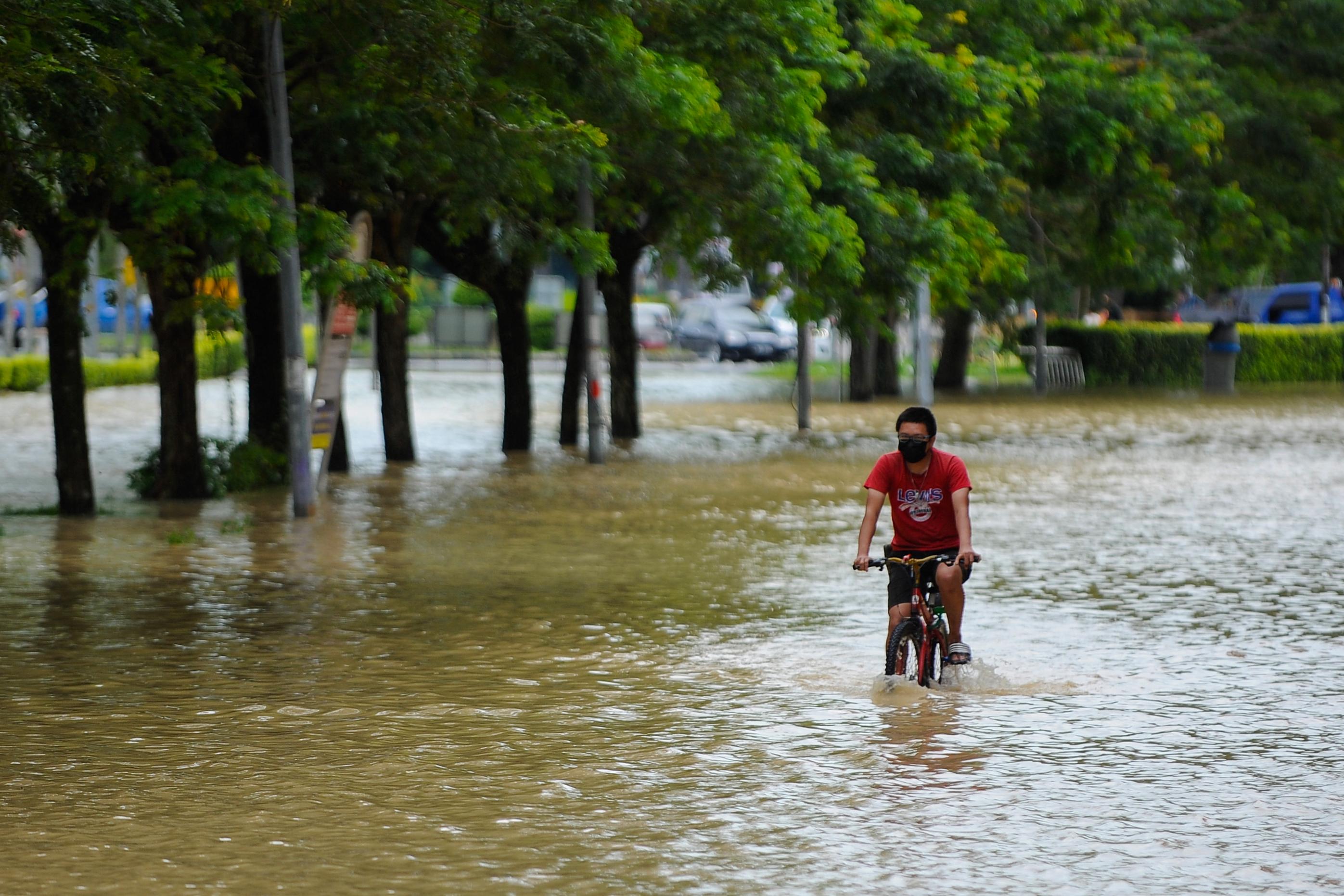 Malaisie: 4 morts et 80.000 personnes évacuées à cause d’inondations