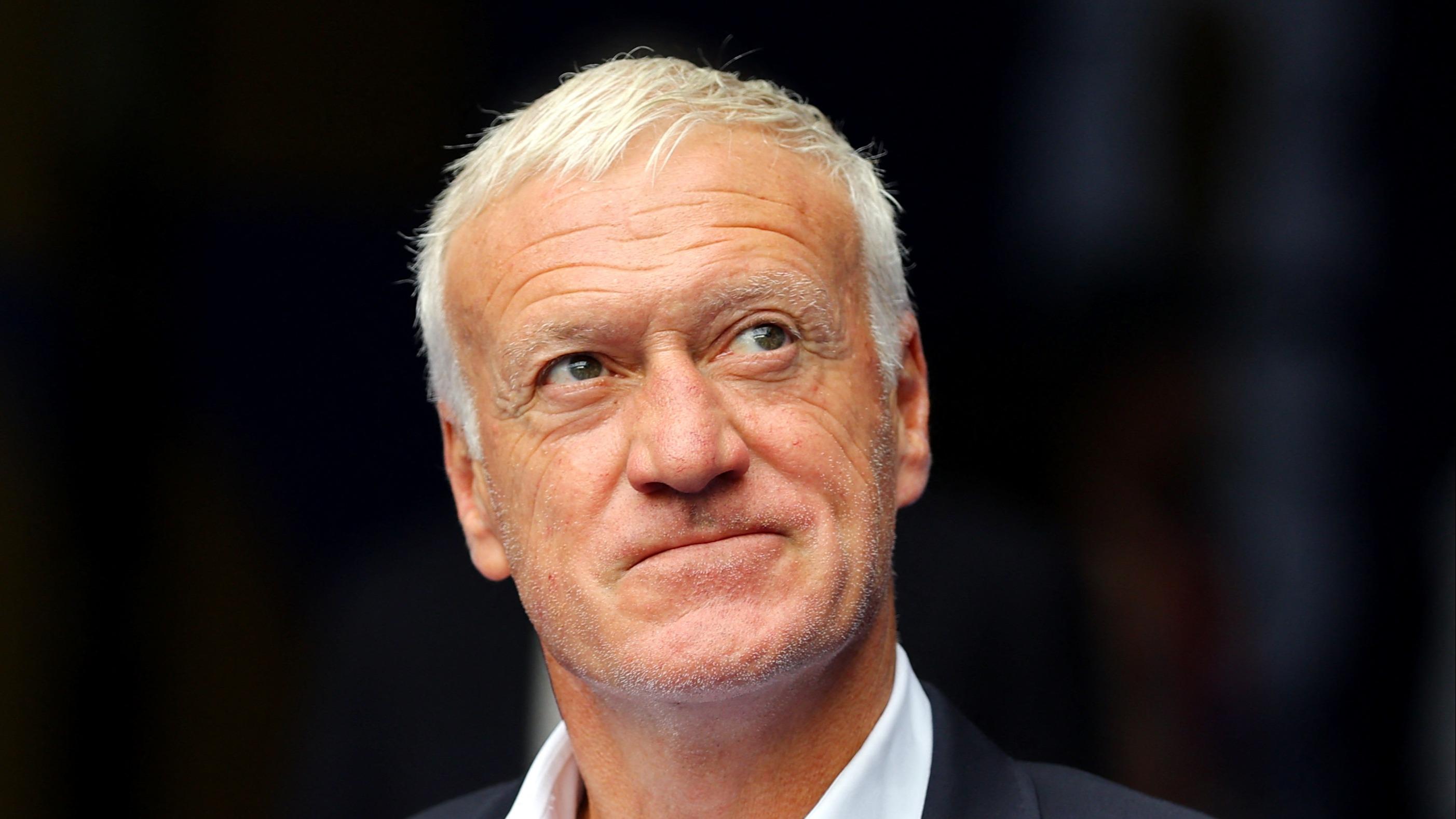 Séjour breton, approches de la Turquie, Céline Dion… Que devient Didier Deschamps ?