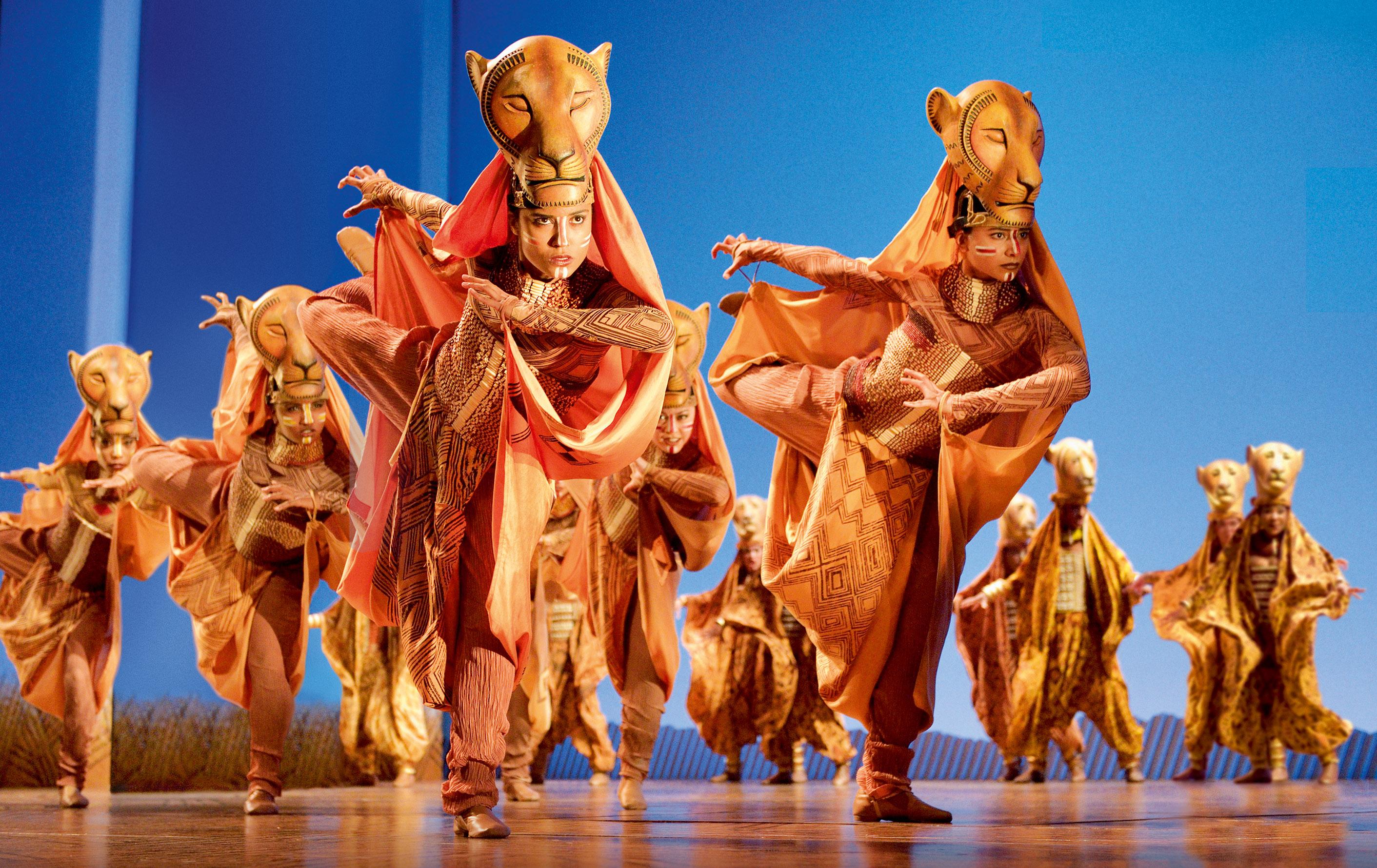 Le Roi Lion: drôle et moderne, le retour en majesté de la comédie musicale  à Mogador