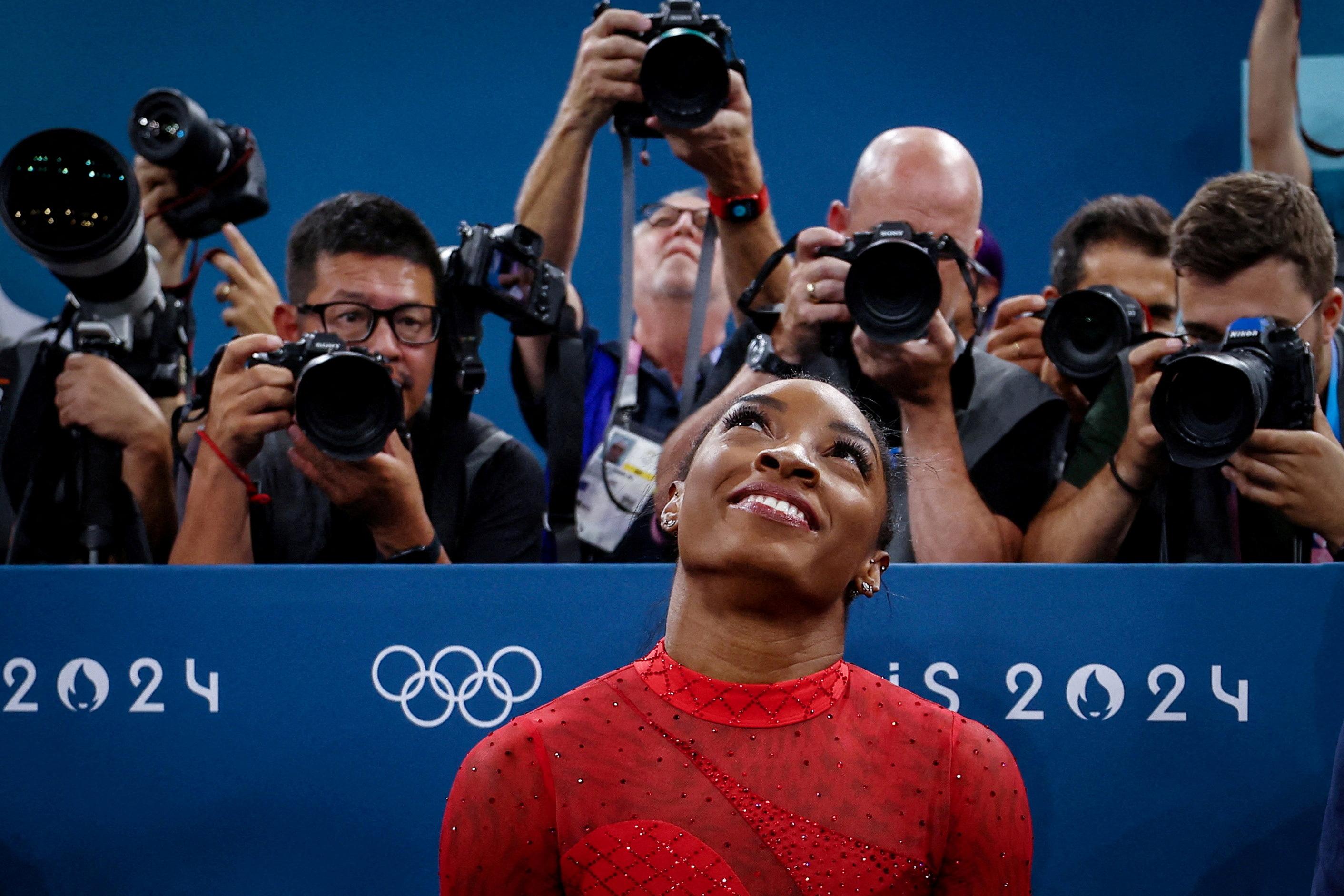 Gymnastique : «je pouvais difficilement rêver plus bel endroit que Paris pour achever mon voyage», déclare Simone Biles