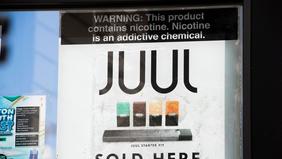 elfbar nachfüll pod läuft aus Le phénomène de la « puff », cette cigarette électronique jetable, fait des  remous main image 0