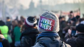 Retraites : l'âge de départ relevé, les personnes nées en 1965 et 1966 ...
