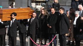 Constance, l’humoriste sans tabou sur ses 4 tentatives de suicide ...