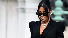 Commando armé, explosion : les images spectaculaires du braquage d’un ...