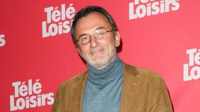 Michel Sardou ouvre les portes de sa maison au cap Bénat : vue plongeante sur la mer et vie tranquille !