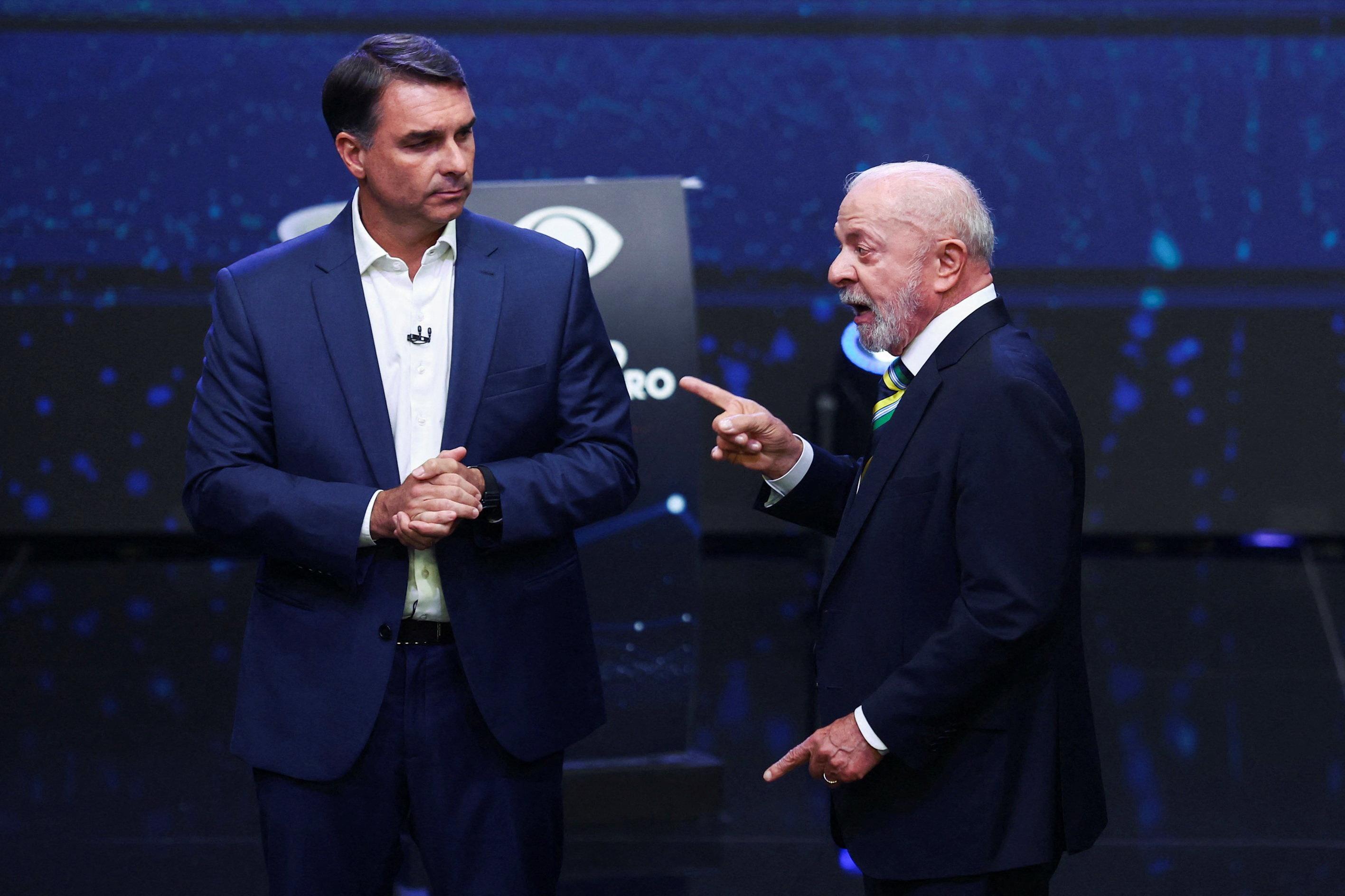 Présidentielle au Brésil : duel plus serré que prévu entre Lula et Flavio Bolsonaro