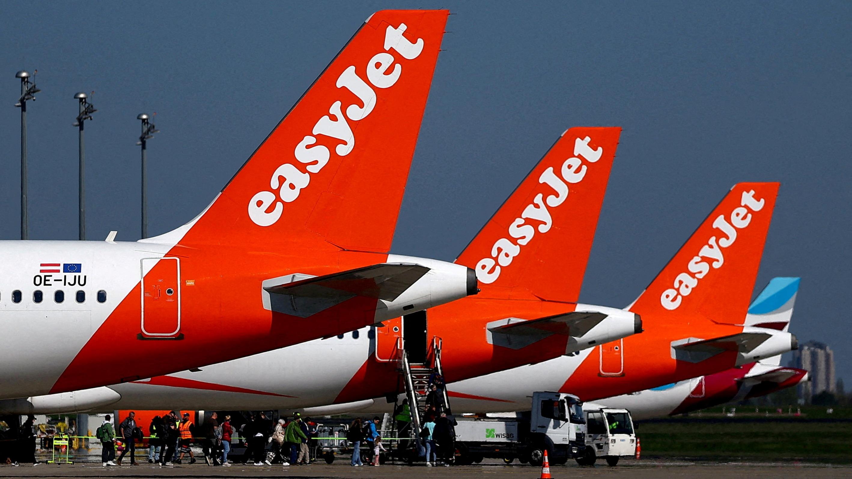 Deux fonds américains et peut-être bientôt des compagnies : la bataille fait rage pour mettre la main sur easyJet