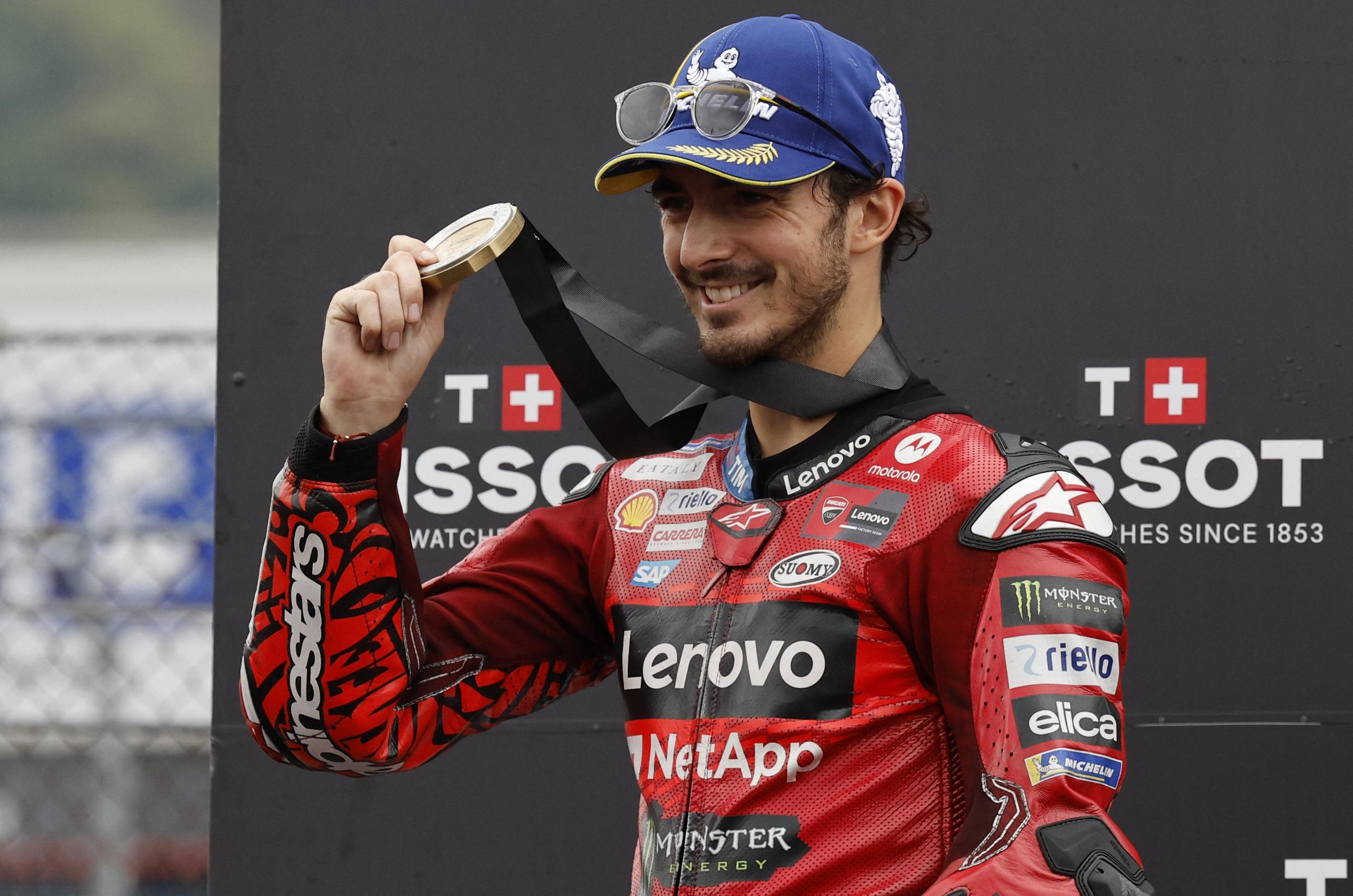 MotoGP : Francesco Bagnaia gagne le sprint au Japon et réduit l'écart avec Martin