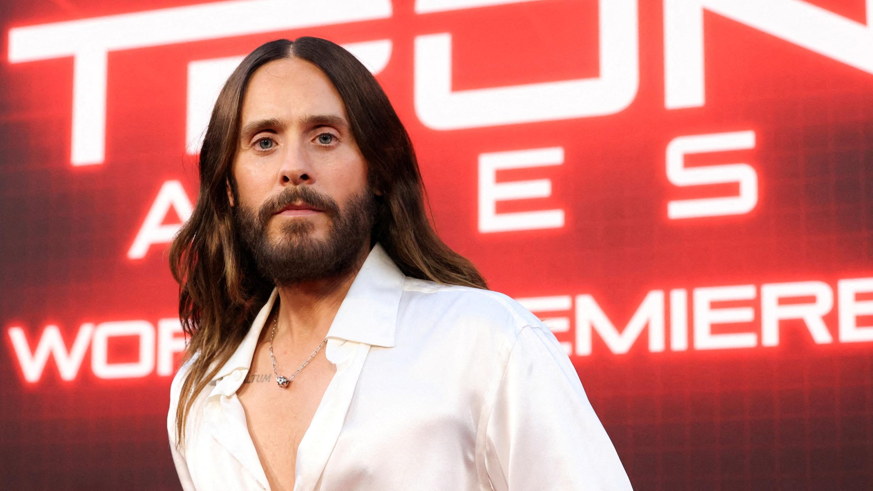 «Ces allégations sont absolument et catégoriquement fausses» : l'acteur Jared Leto nie de nouvelles accusations d'agressions sexuelles