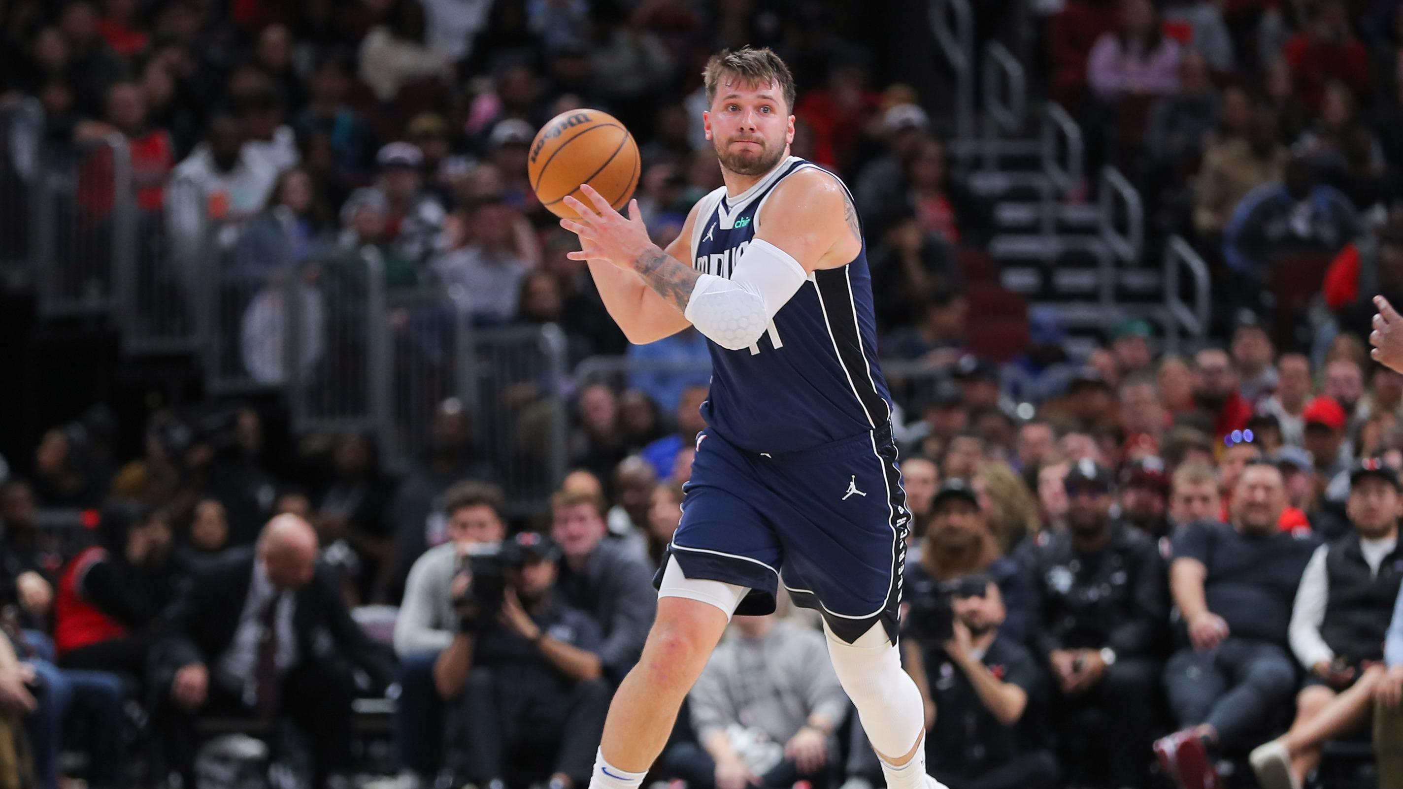 NBA : en vidéo, l’alley-oop parfait de Luka Doncic... depuis sa ligne de lancer-franc