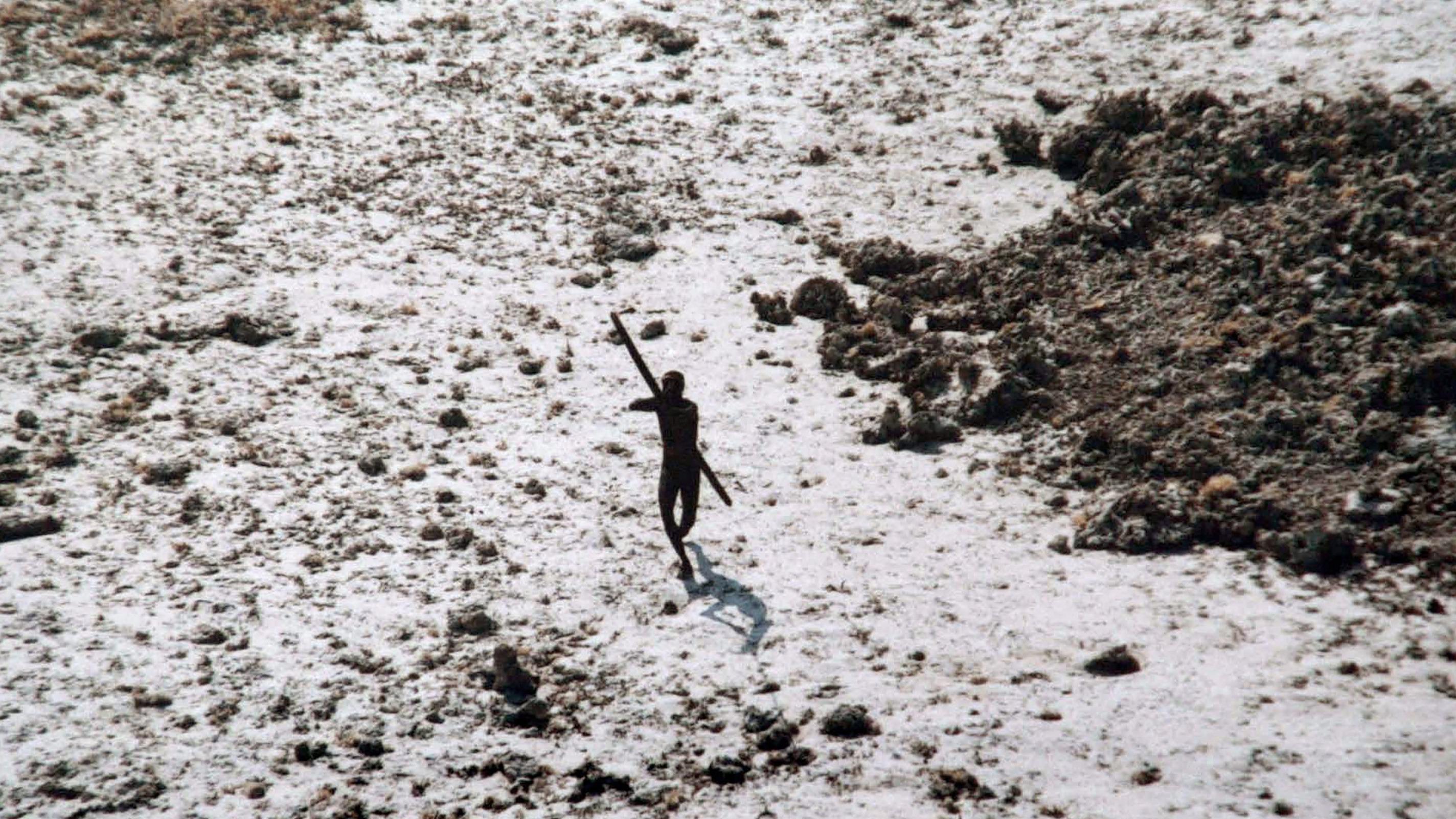 Inde : un touriste américain arrêté après s’être introduit sur une île tribale isolée