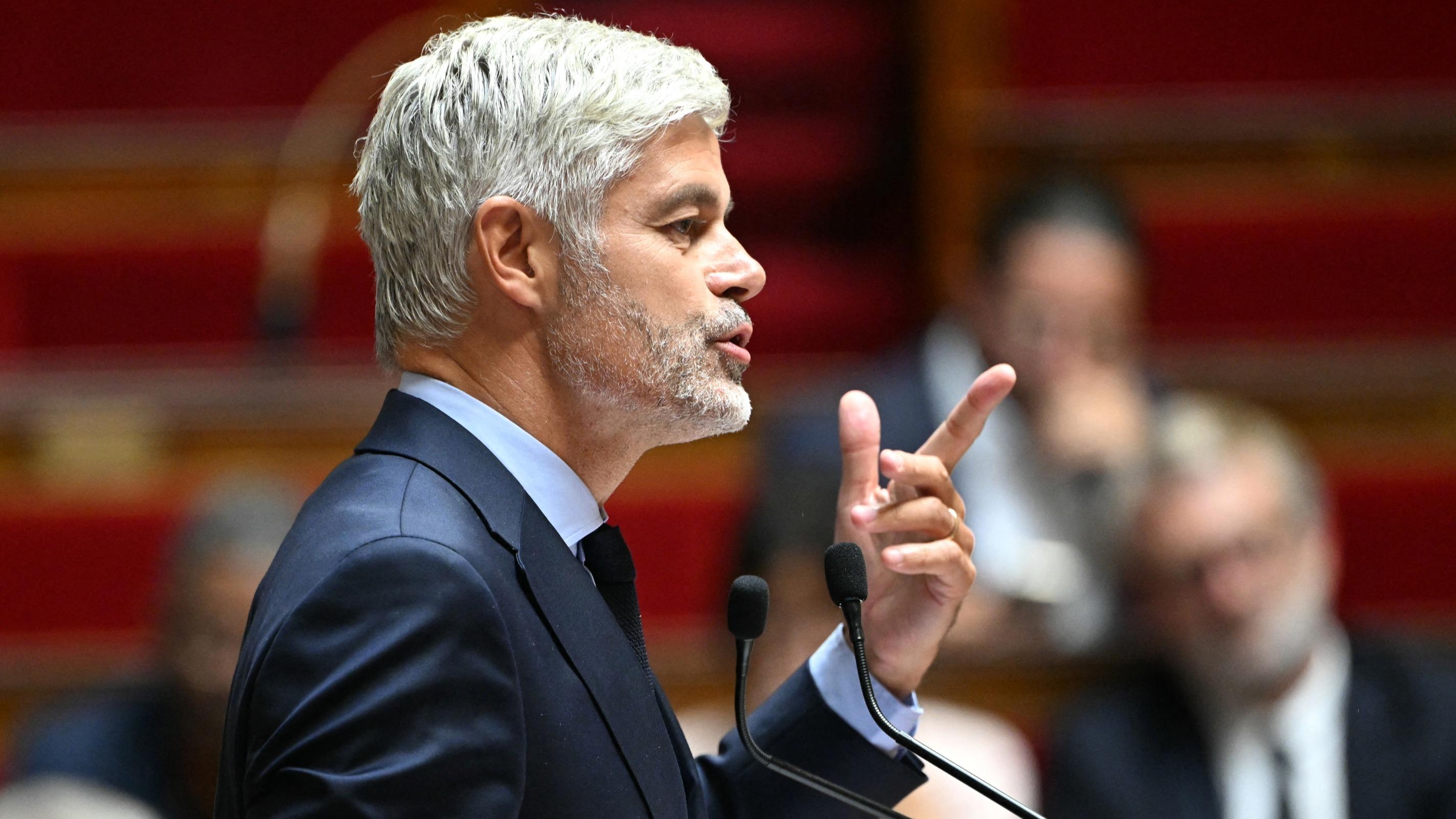 À droite, Laurent Wauquiez joue sa partition, quitte à désarçonner son camp