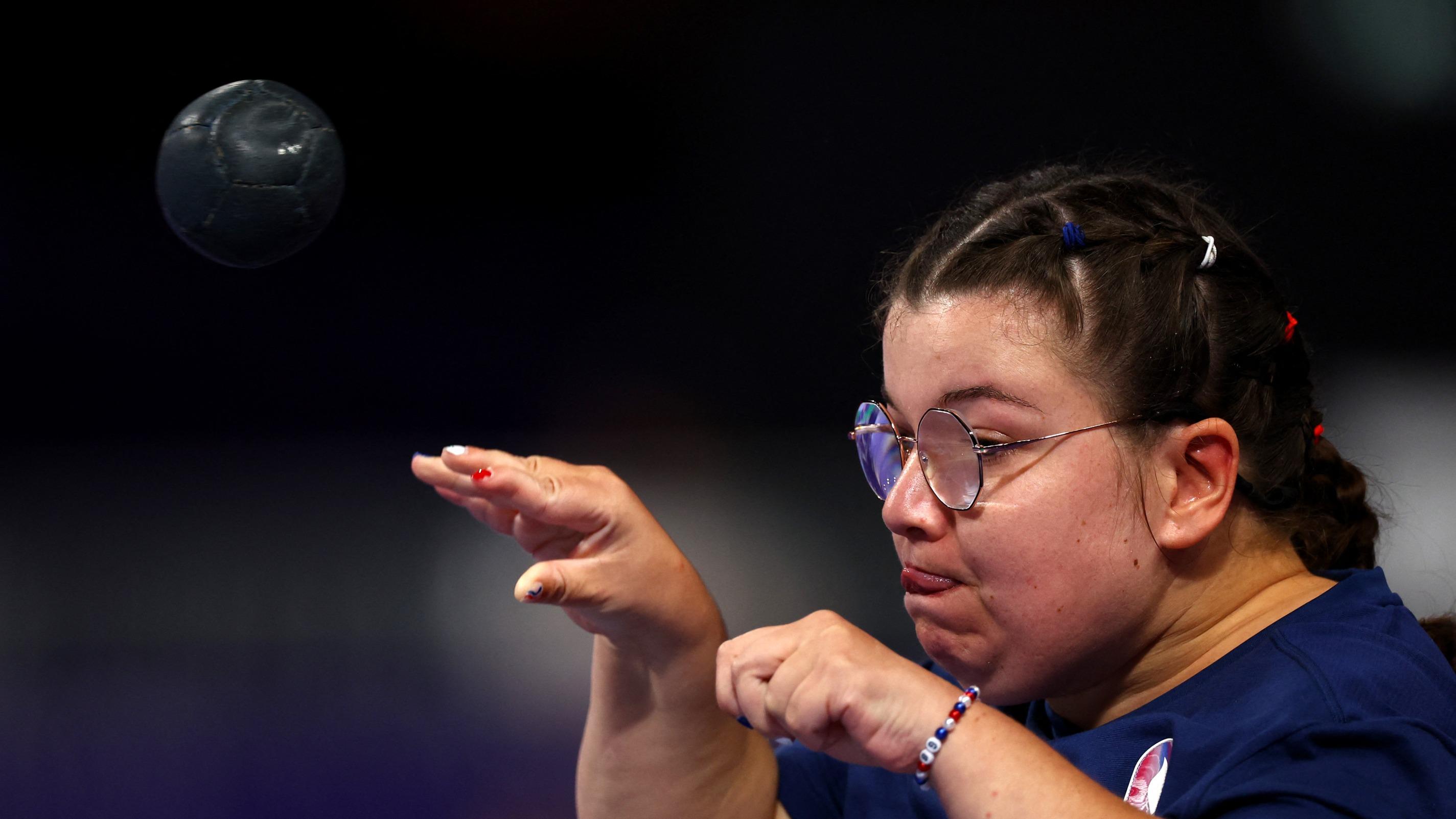 Jeux paralympiques : Aurélie Aubert décroche la toute première médaille d’or de la France en boccia