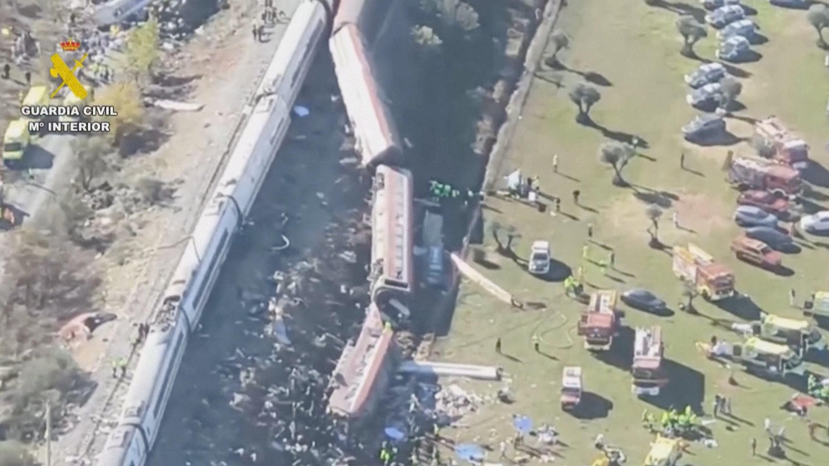 Derrière le tragique accident ferroviaire en Espagne, des actions «inexplicables» et une terrible erreur humaine サムネイル