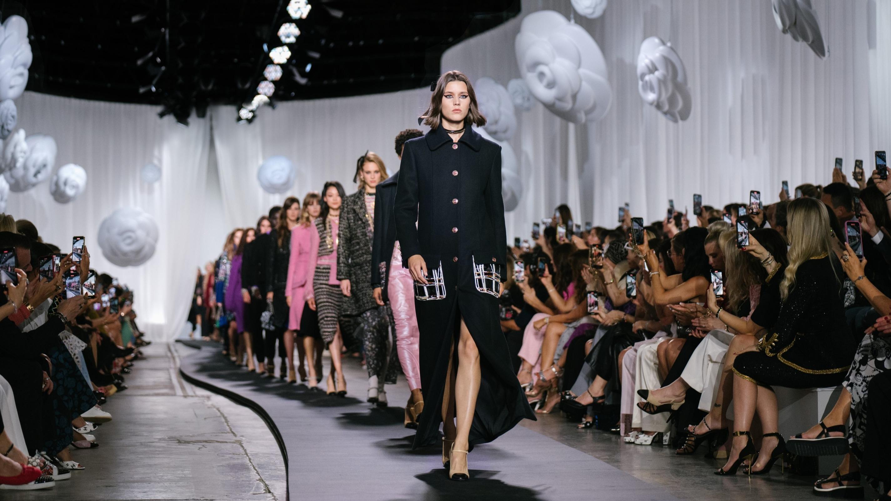 Un rêve à Florence : Chanel présente la réplique de son défilé Métiers  d'art en Italie