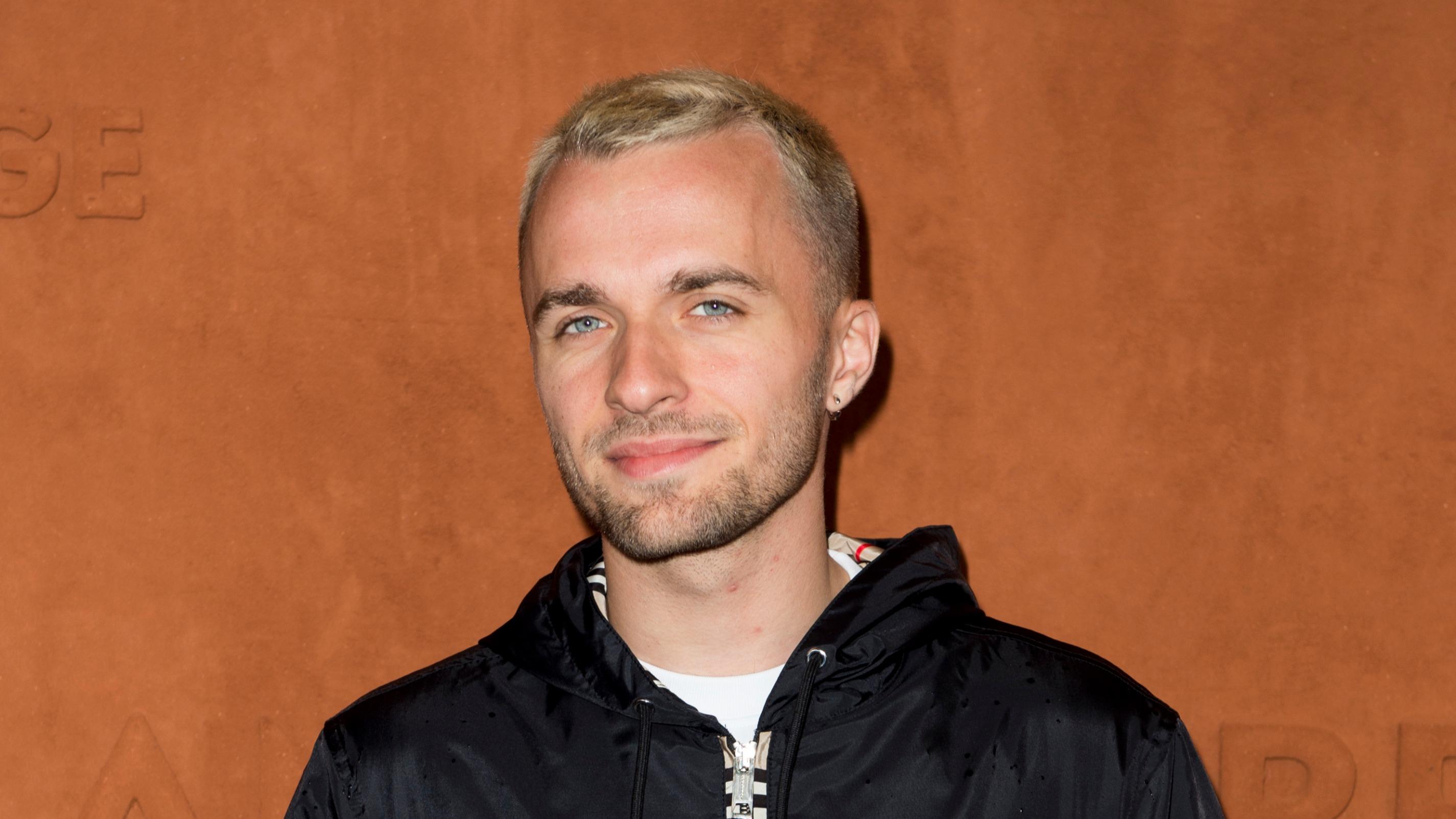Grand Prix F4 Squeezie Billetterie Formule 4 : Squeezie attire 1 million de viewers et 40.000 personnes au  Mans avec sa folle course de youtubers