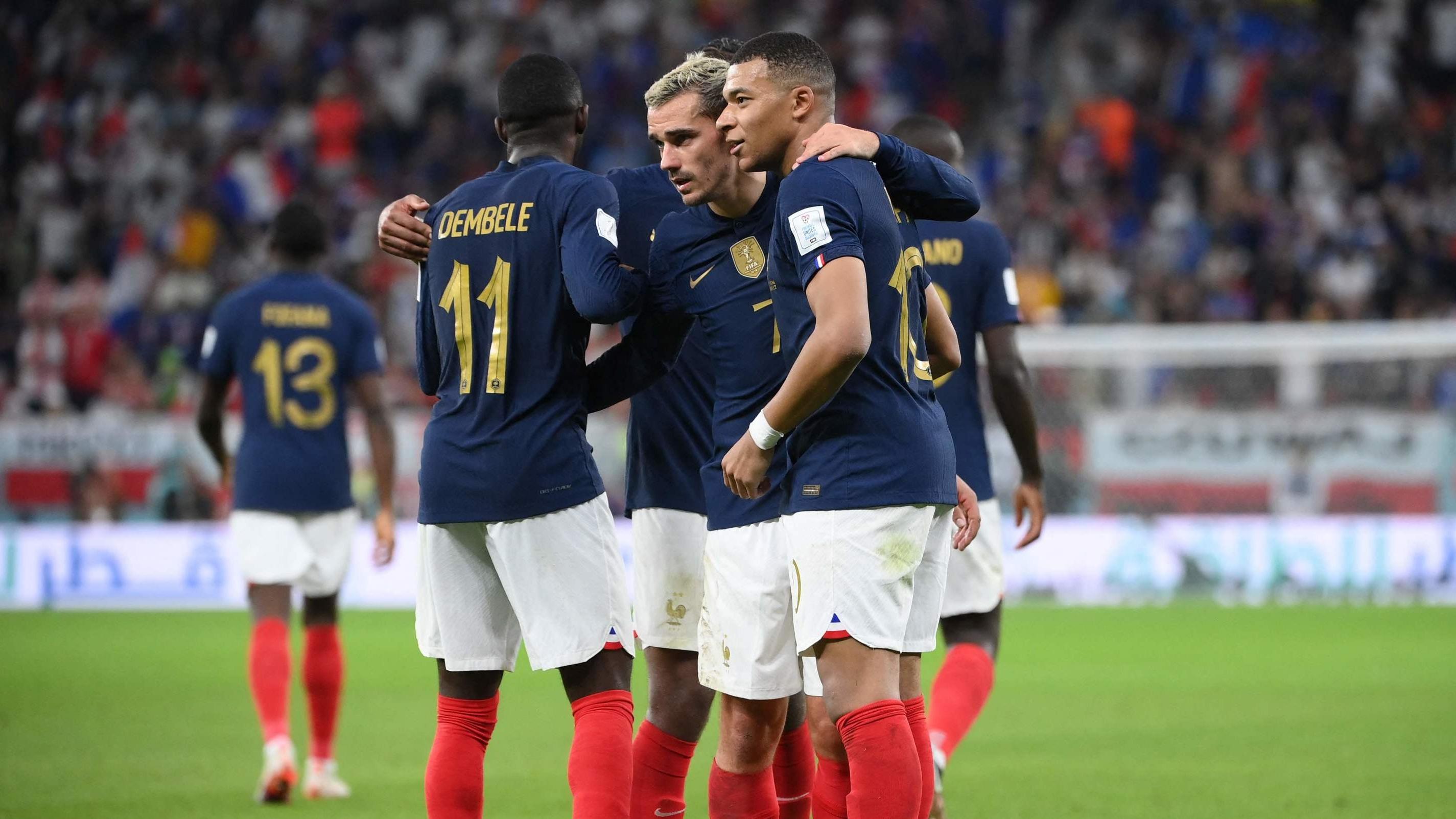 France-Pologne : grâce à Giroud et Mbappé, les Bleus filent en quarts de finale