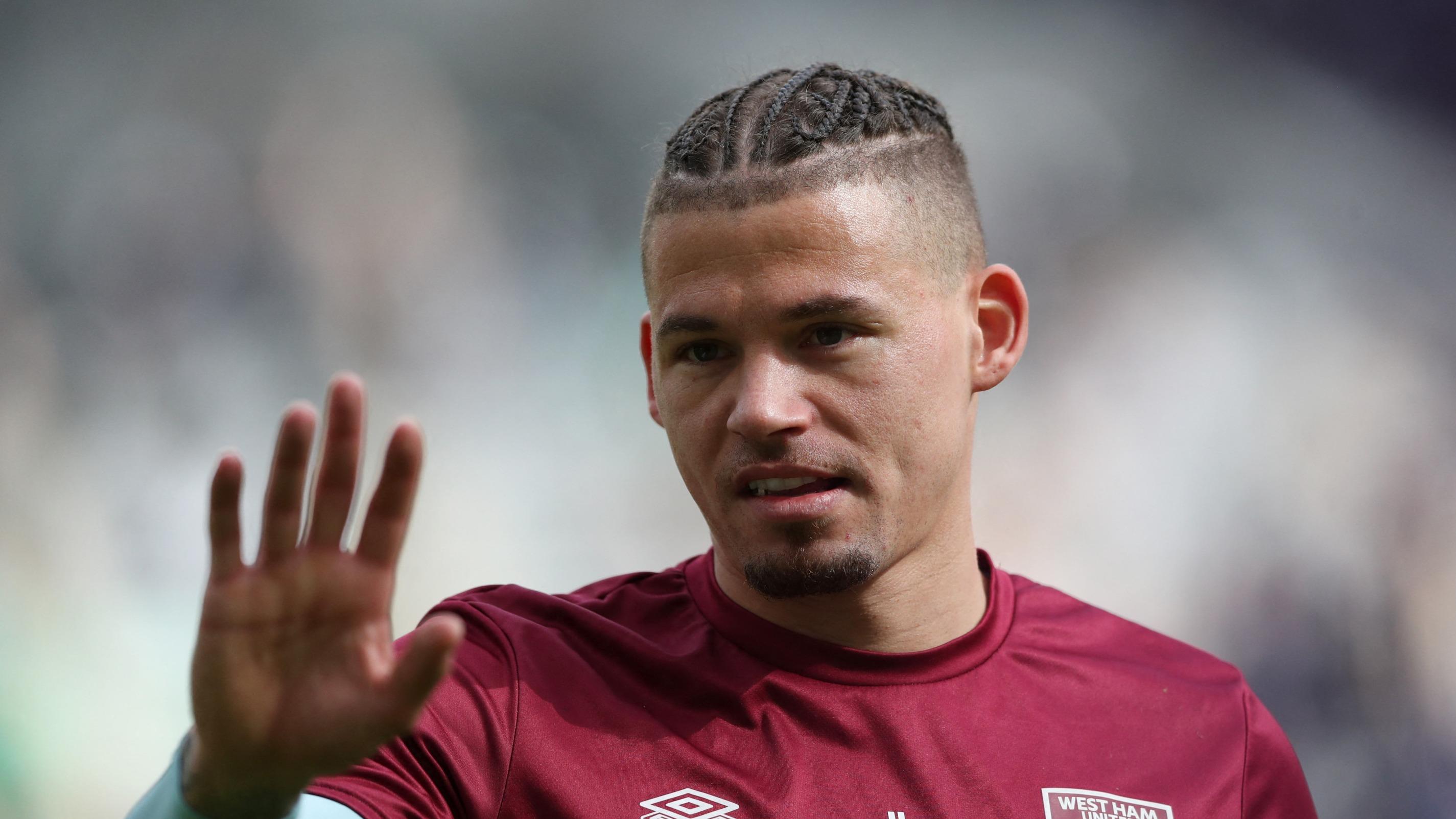 Premier League : Kalvin Phillips choque l'Angleterre avec un geste obscène, son manager le défend
