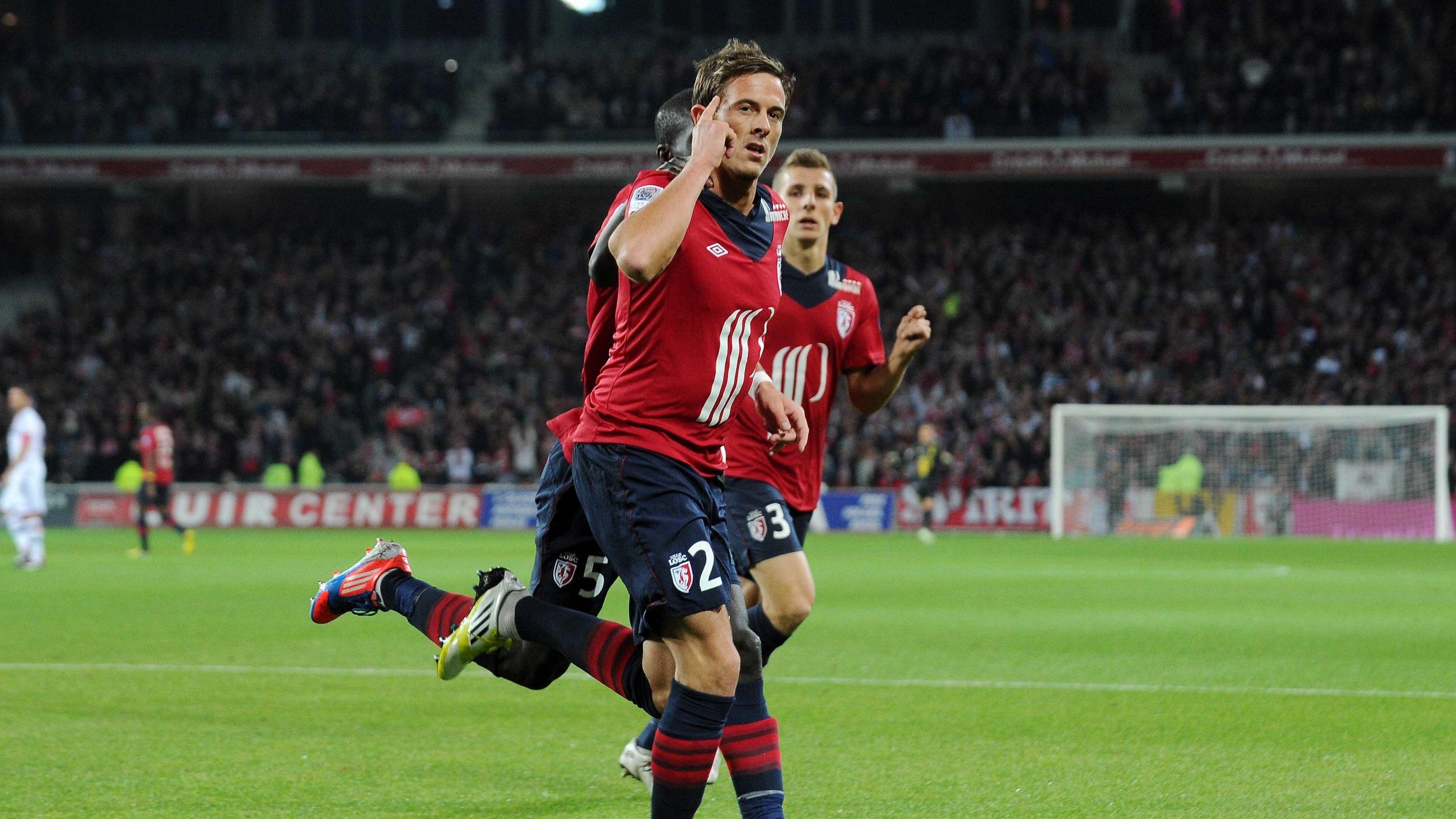 Foot : Nolan Roux annonce sa retraite