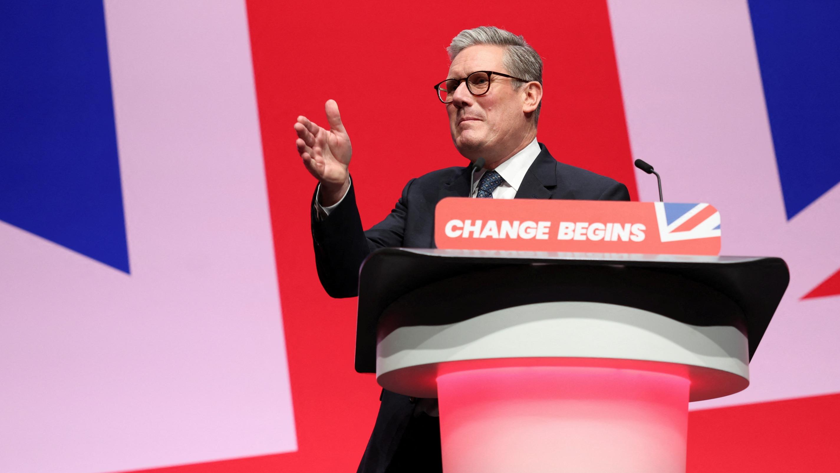 «La lumière est au bout du tunnel»: Keir Starmer promet aux Britanniques un «renouveau national»