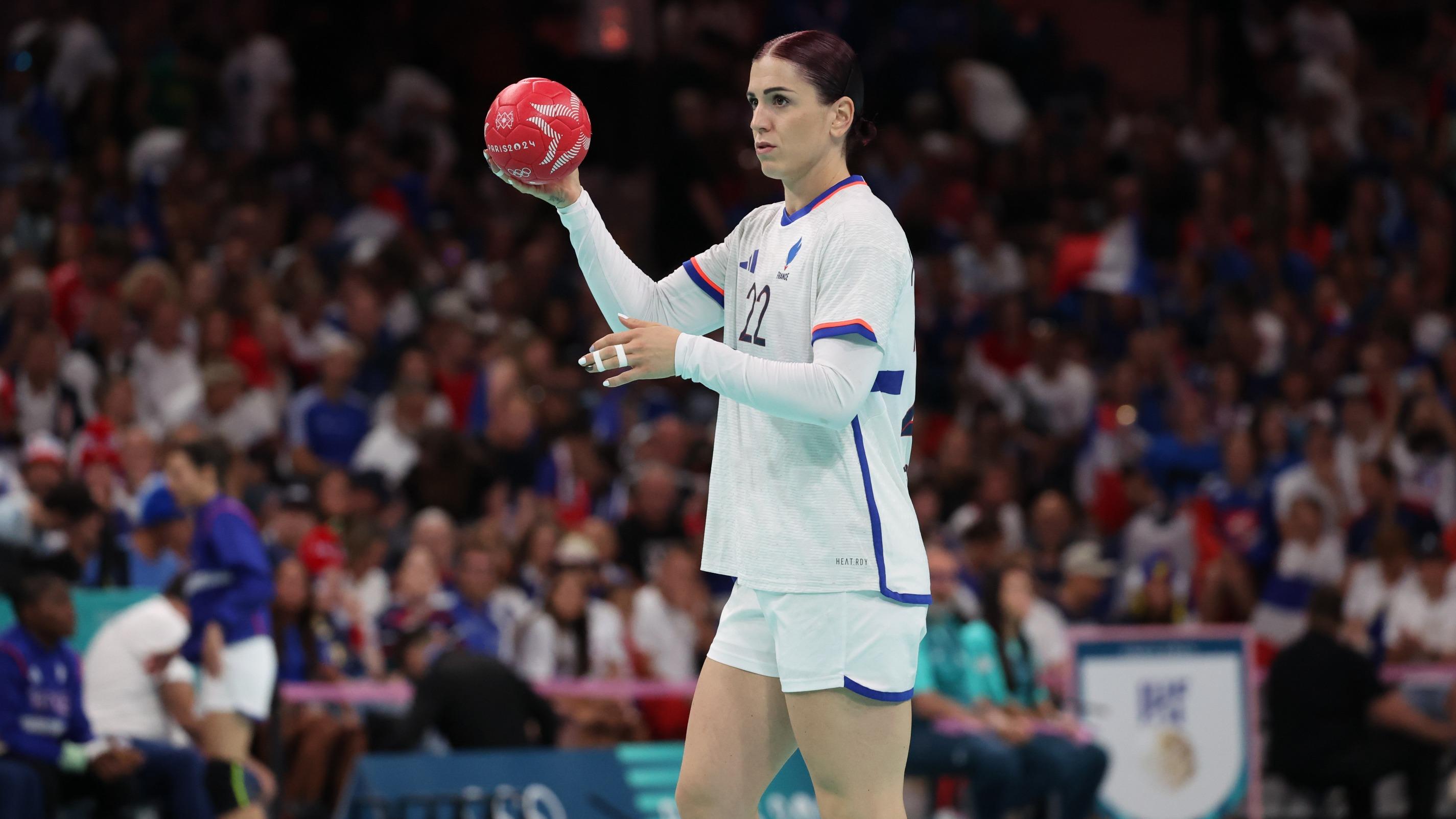 Handball : première ratée pour Gardillou à la tête des Bleues, battues par la Hongrie