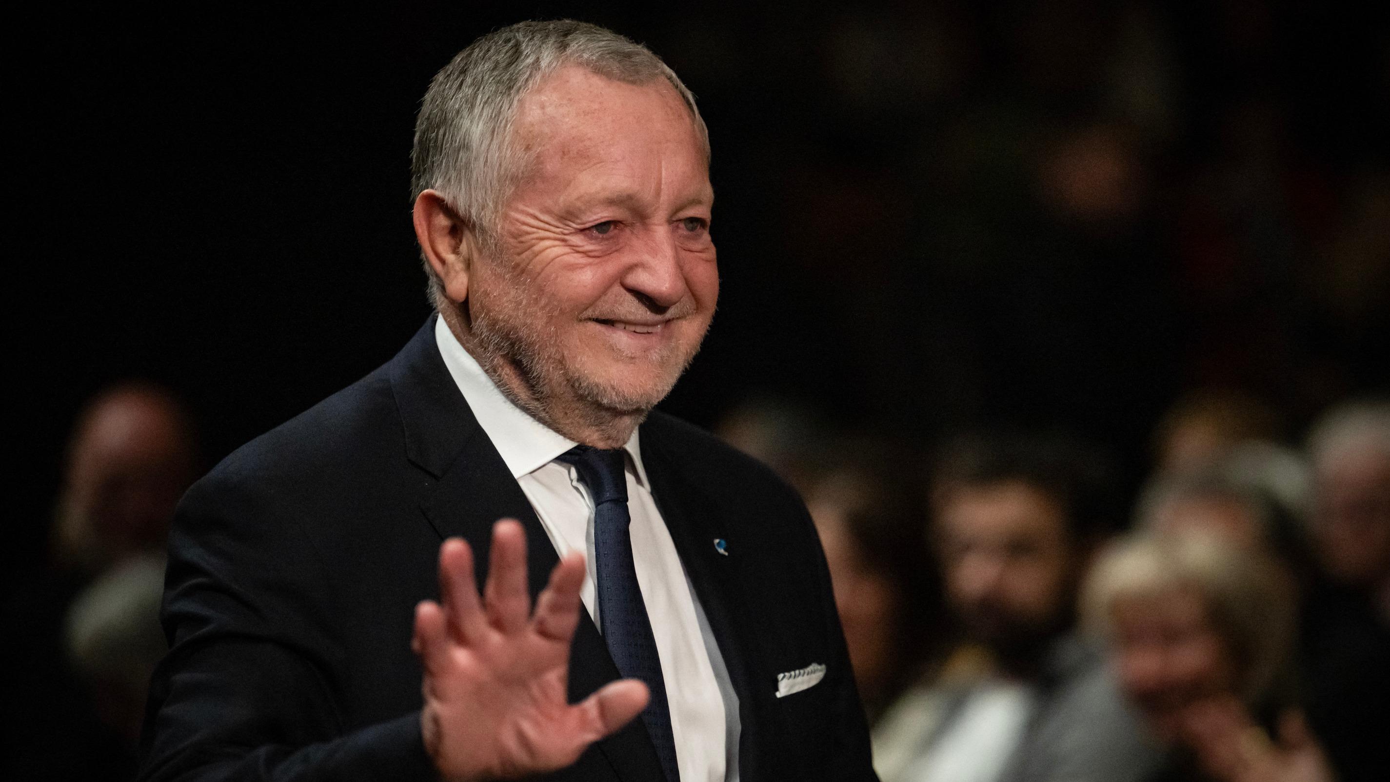 Ligue 1 : Aulas sort du silence sur l’inquiétude autour de l’OL et dément un retour