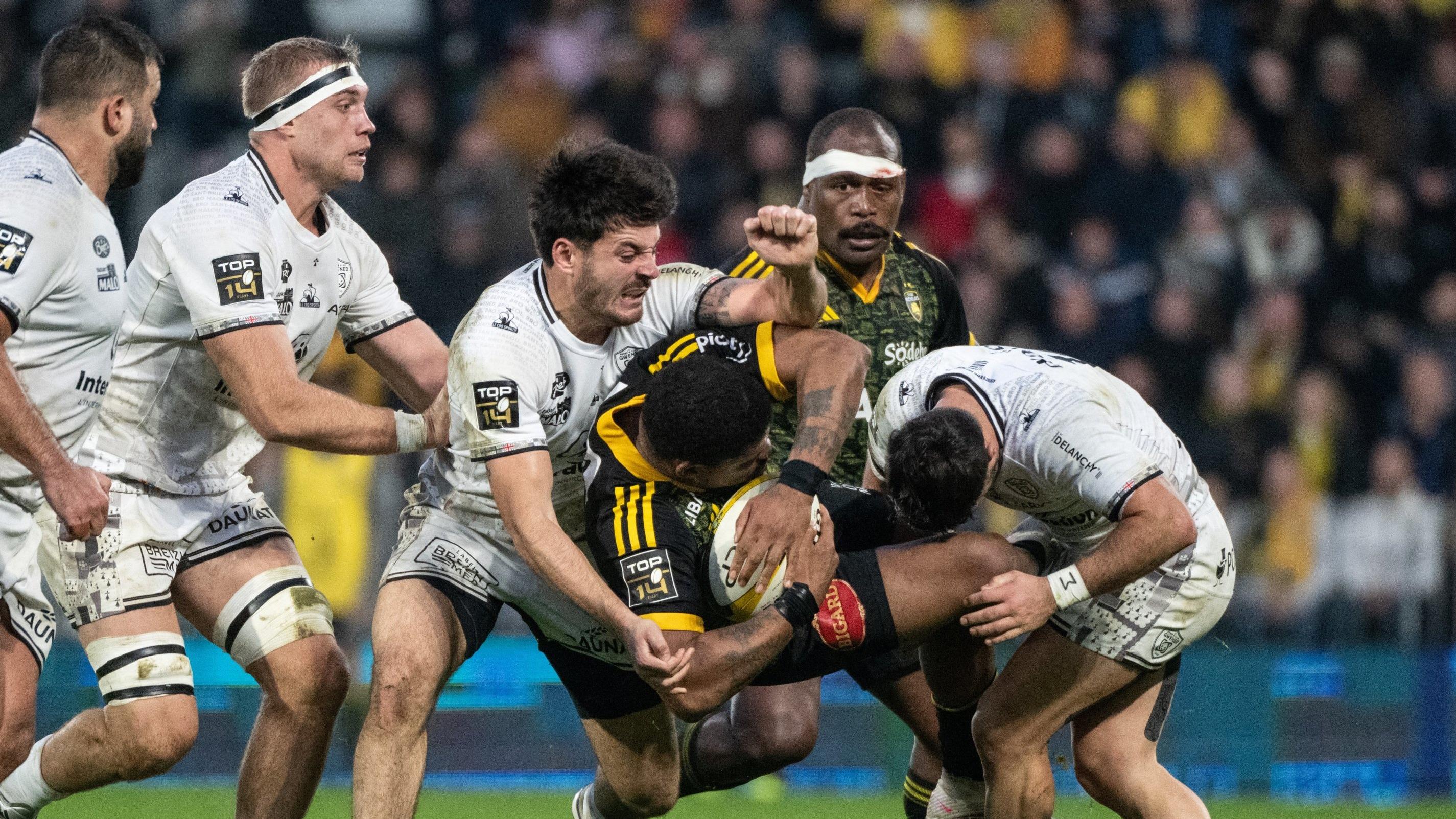 Top 14 : exploit de Vannes à La Rochelle, l’UBB dans la douleur, la bonne opération pour Clermont… Les résultats du multiplex