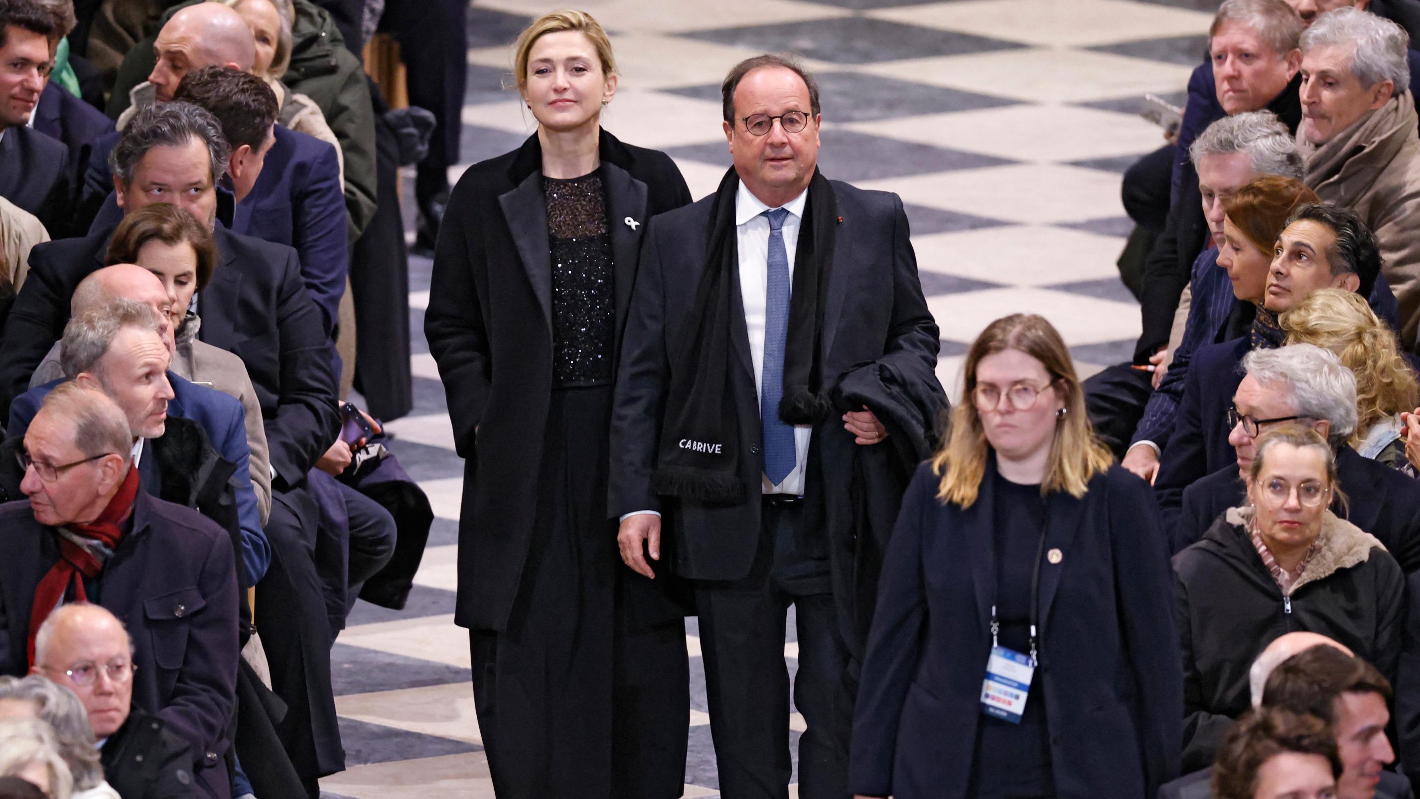 Notre-Dame : François Hollande aperçu avec une écharpe du club de rugby de Brive