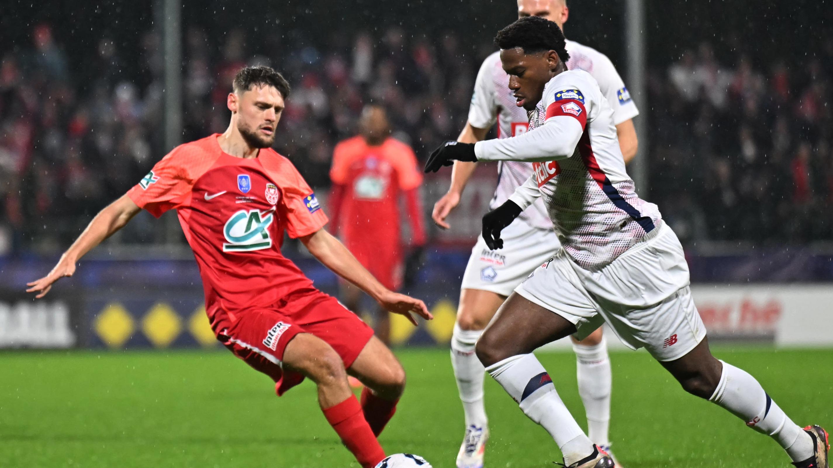 Coupe de France : Lille serein à Rouen, Metz coule à Troyes, les surprises Espaly et Haguenau... Revivez le multiplex