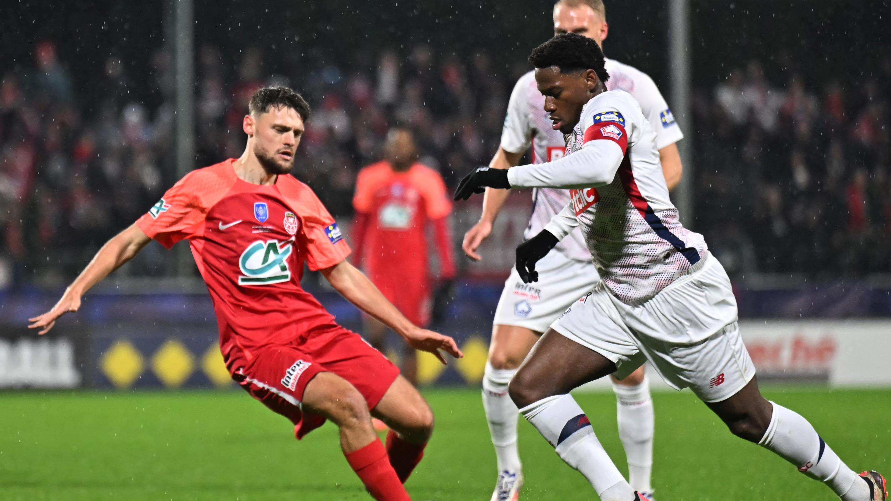 EN DIRECT - Coupe de France : Lille domine Rouen, deux séances de tirs au but irrespirables... Suivez la fin du multiplex