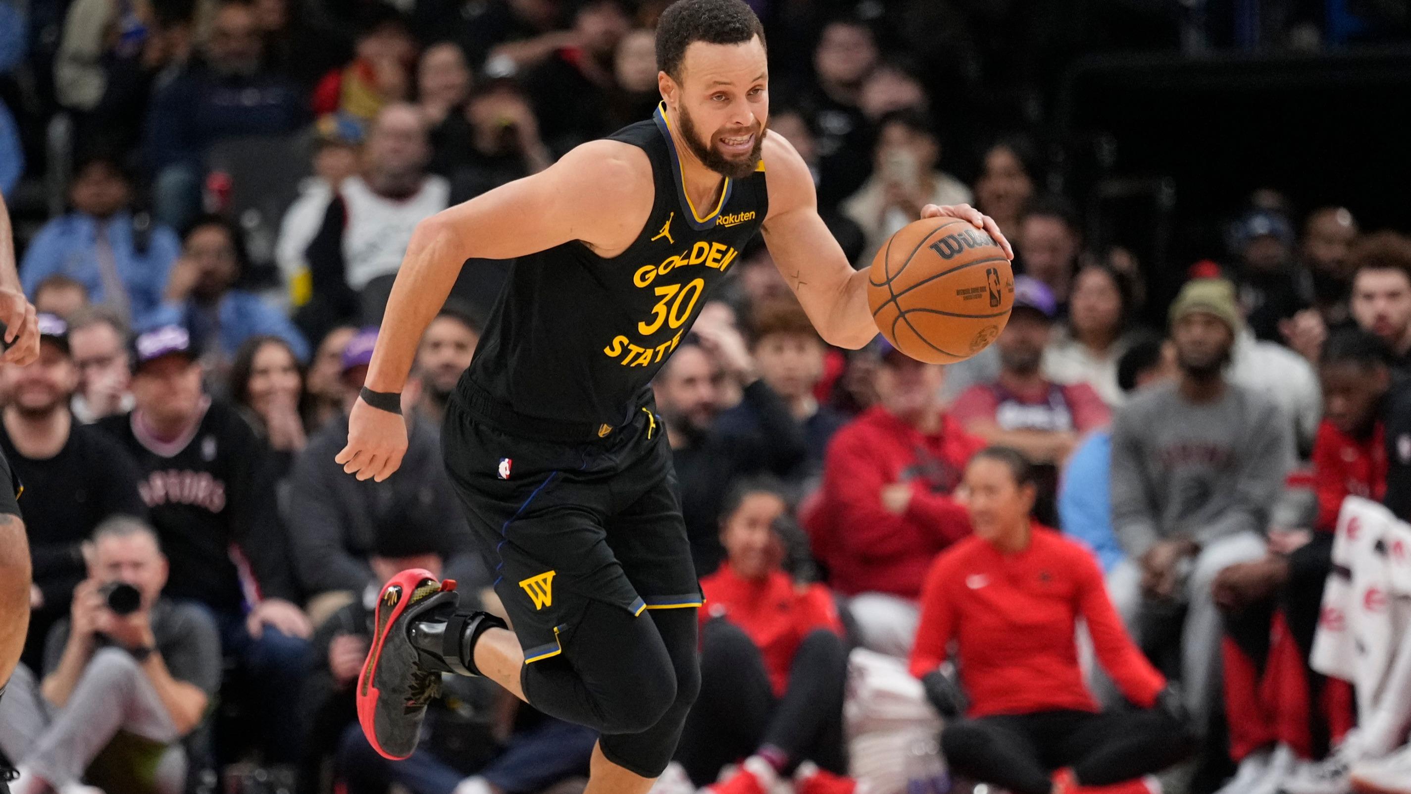 NBA : Curry gagne avec les Warriors mais se blesse, Atlanta fait plier Boston