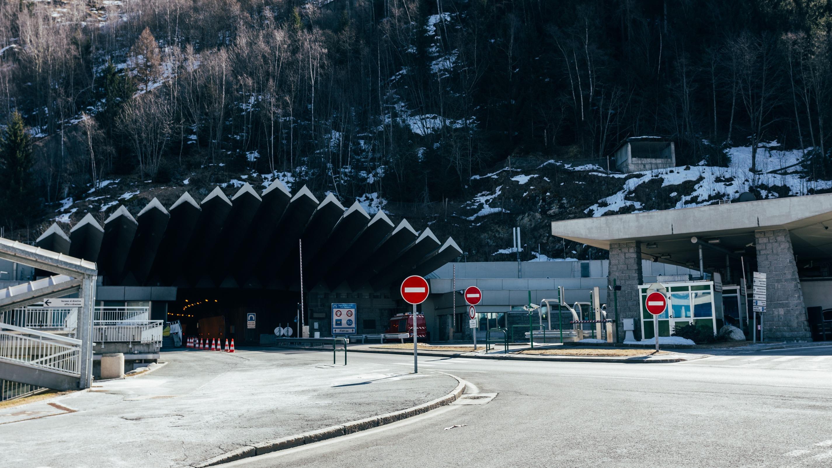 Tunnel du Mont-Blanc : la France et l'Italie discutent d’un deuxième tube