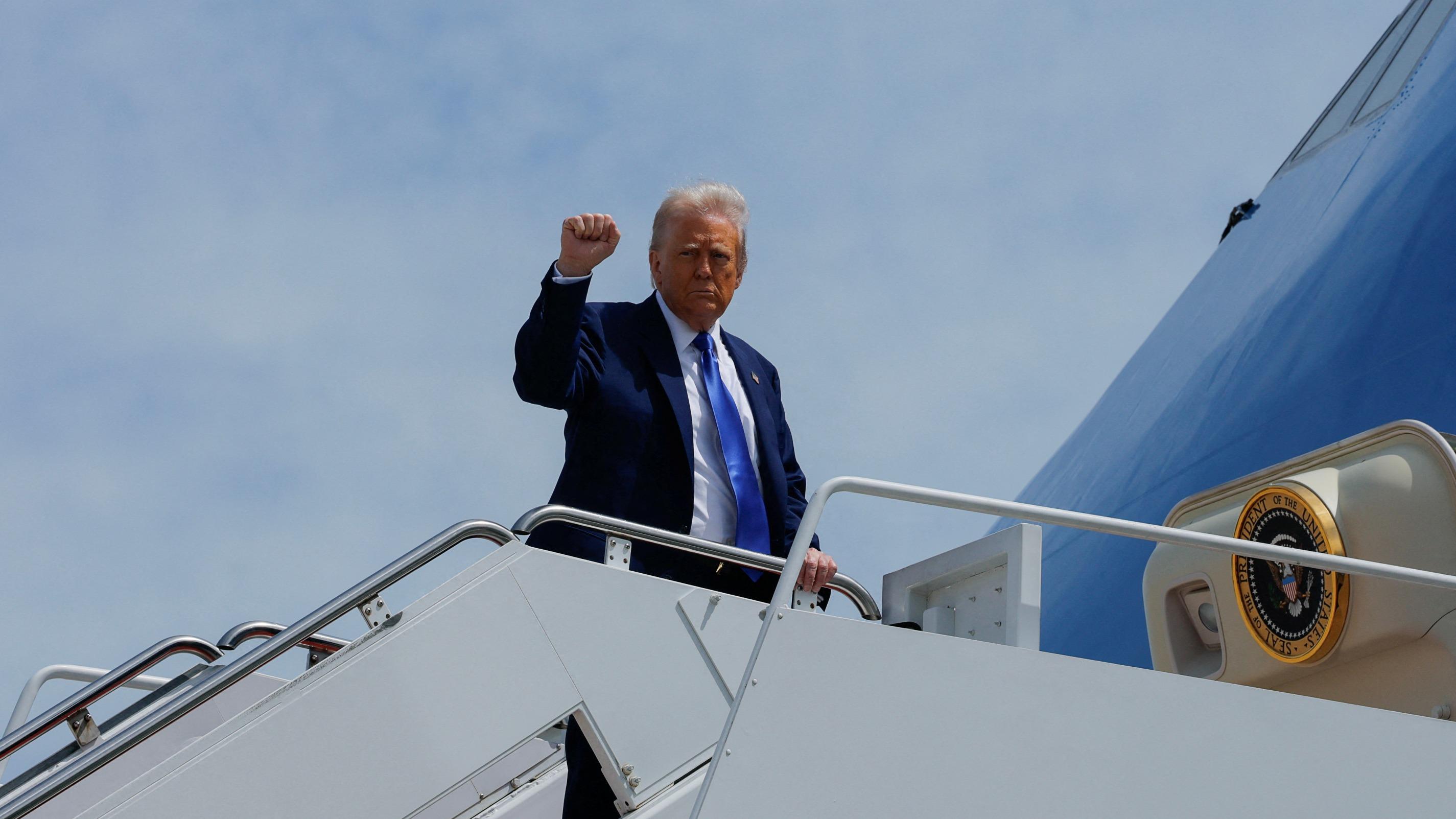 «Le sentiment qu’ils vont se mettre d’accord» : Trump dit «envisager» se rendre en Turquie jeudi pour des discussions entre l’Ukraine et la Russie