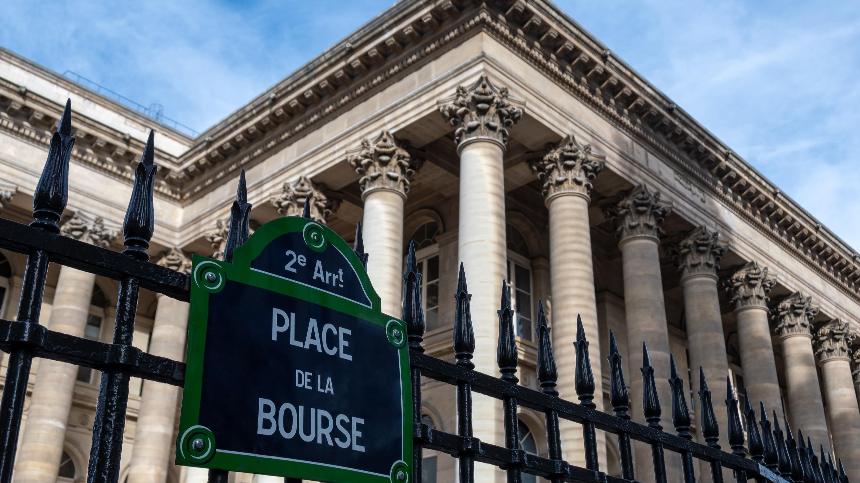 La Bourse de Paris clôture sans entrain