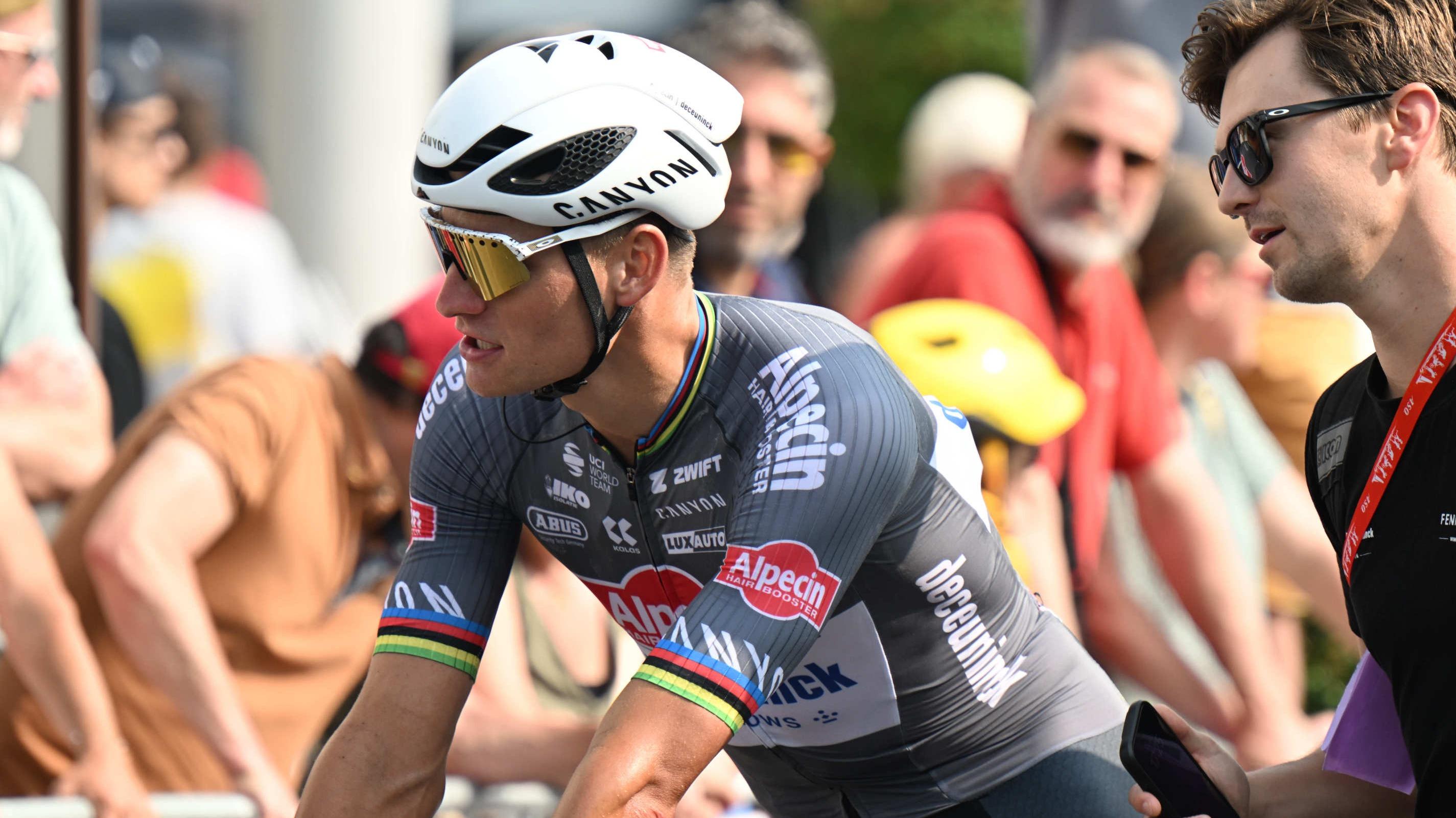 EN DIRECT - Critérium du Dauphiné : Van der Poel dans l’échappée avec cinq Français, Pogacar et Vingegaard vont-ils passer à l’attaque ?