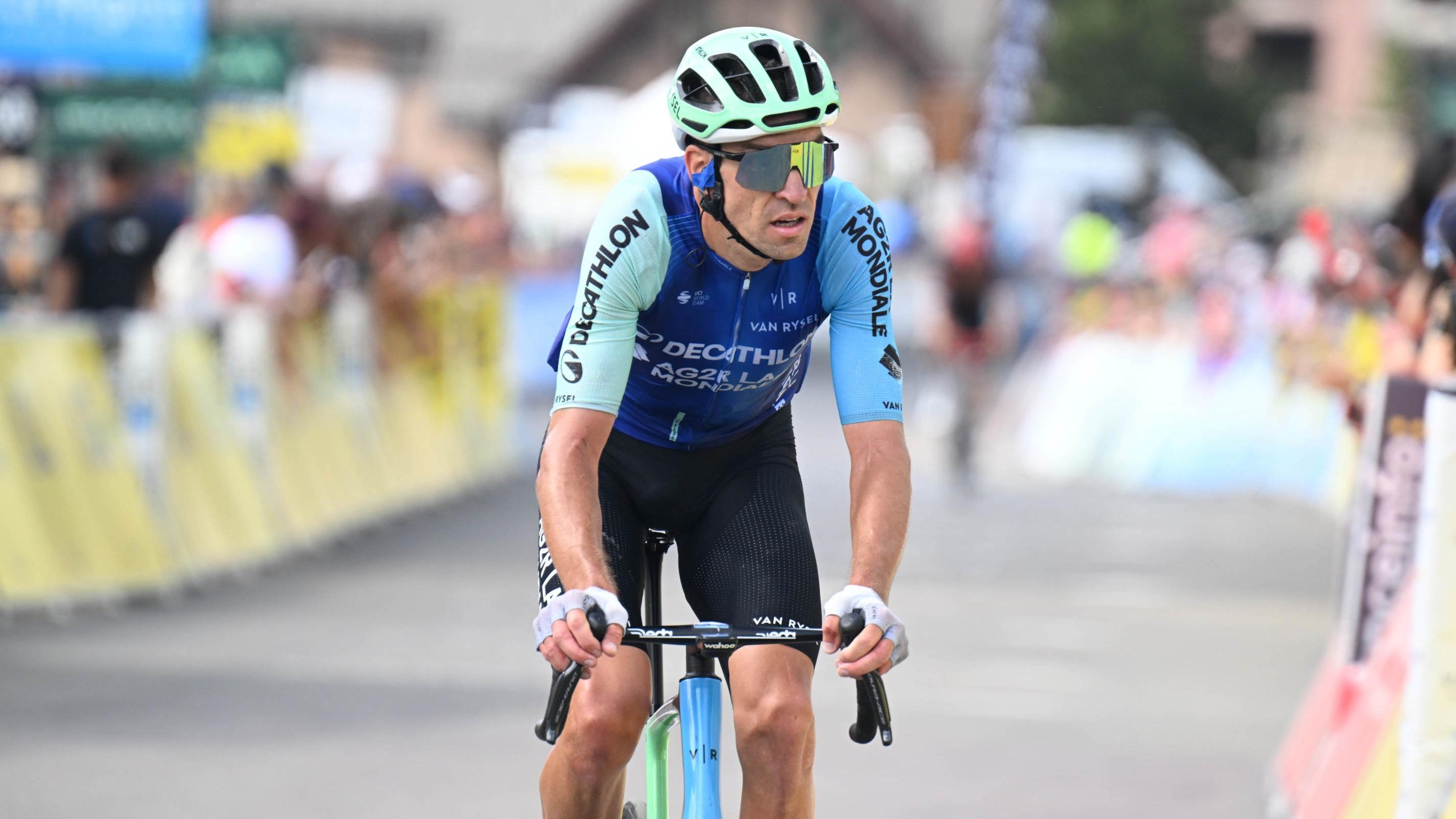 Cyclisme : Bruno Armirail conserve son titre de champion de France du contre-la-montre, devant Vauquelin et Seixas